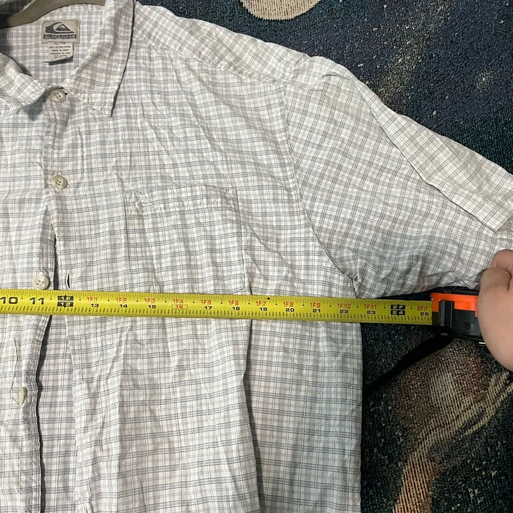 Quiksilver Gray & White Plaid Button‑Up Shirt Sz XL Surfer Streetwear Casual Y2K - Picture 12 of 13